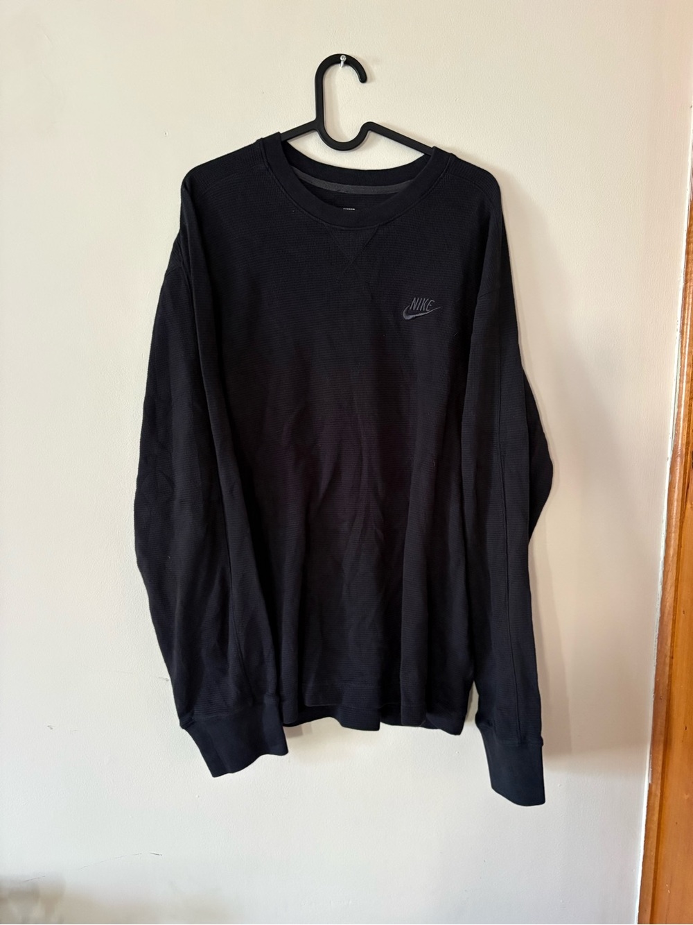 Nike Sportswear Black crew neck Long sleeve Large